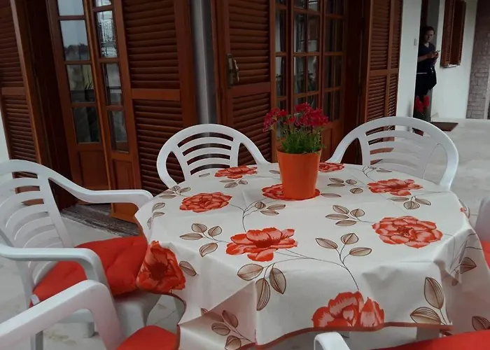 Cavaliere Πανσιόν Altino (Abruzzo)